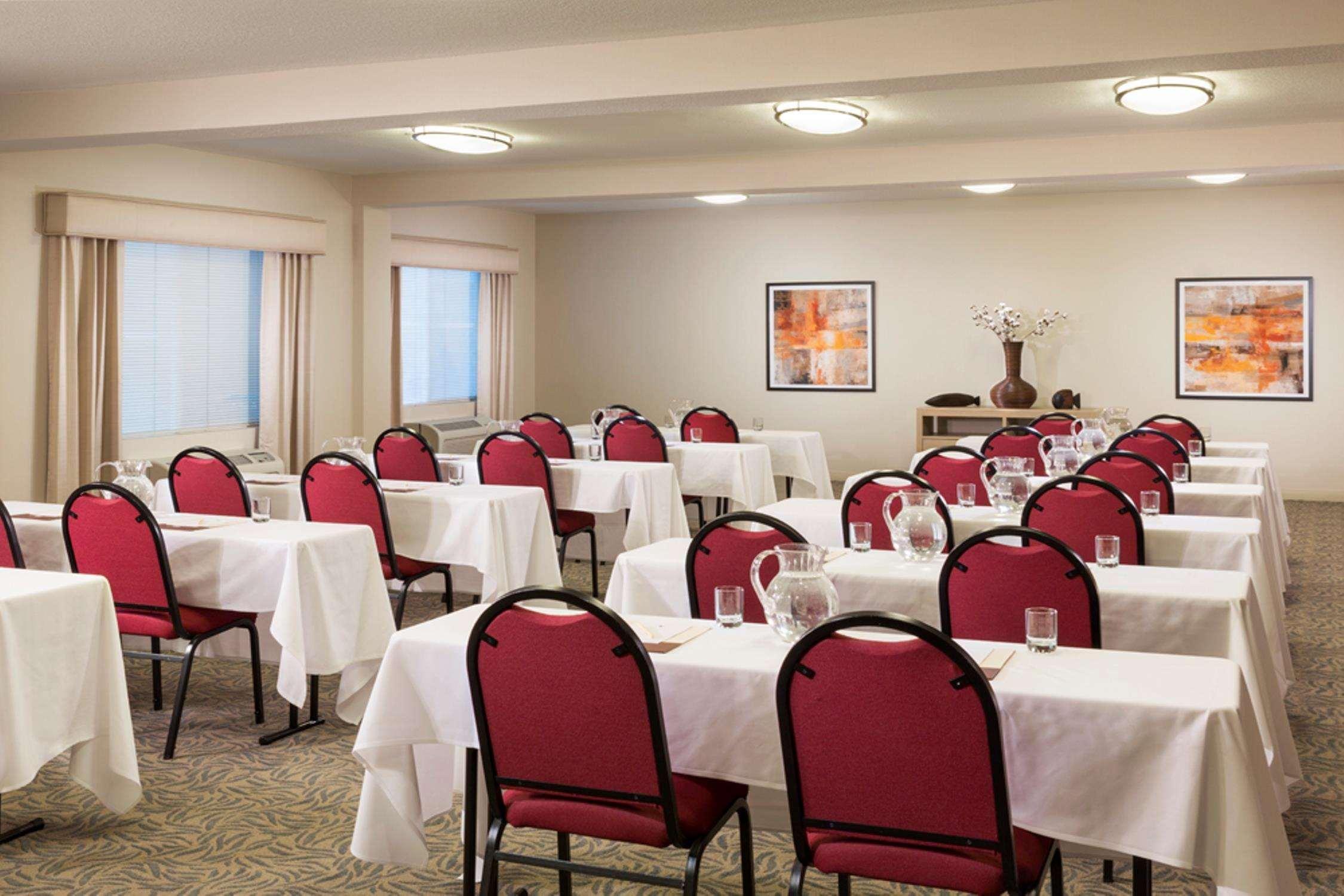 Doubletree By Hilton Ванкувер Экстерьер фото